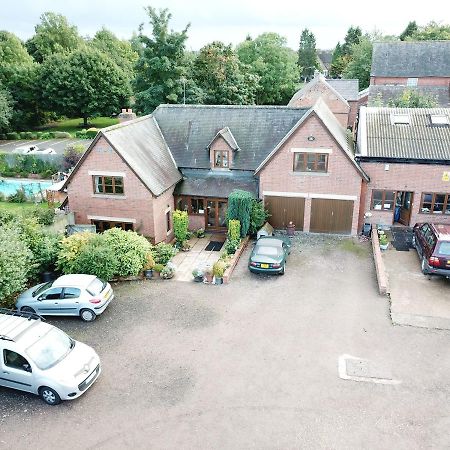 Castle Farmhouse Bed And Breakfast Glenfield 외부 사진