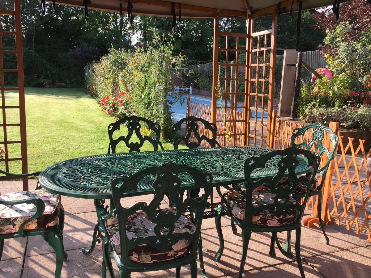 Castle Farmhouse Bed And Breakfast Glenfield 외부 사진