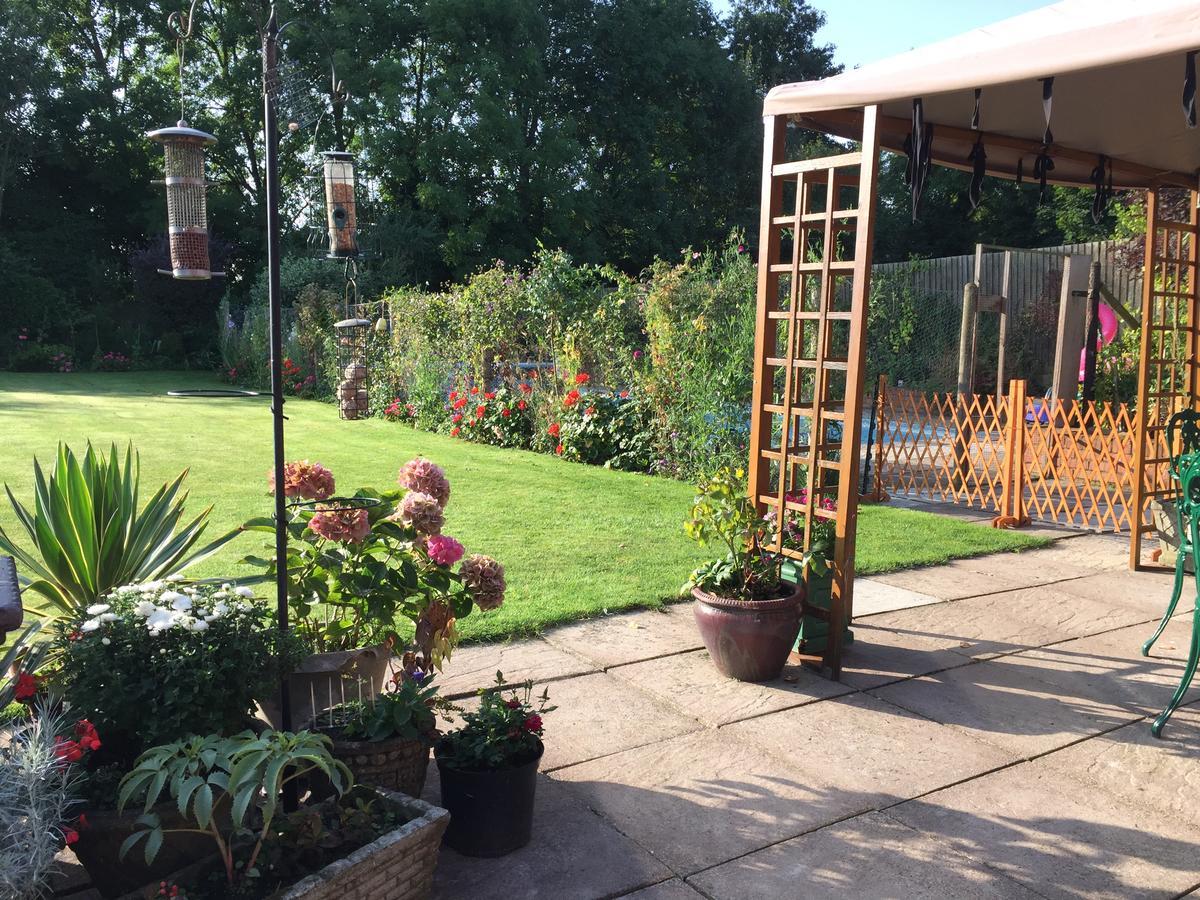 Castle Farmhouse Bed And Breakfast Glenfield 외부 사진