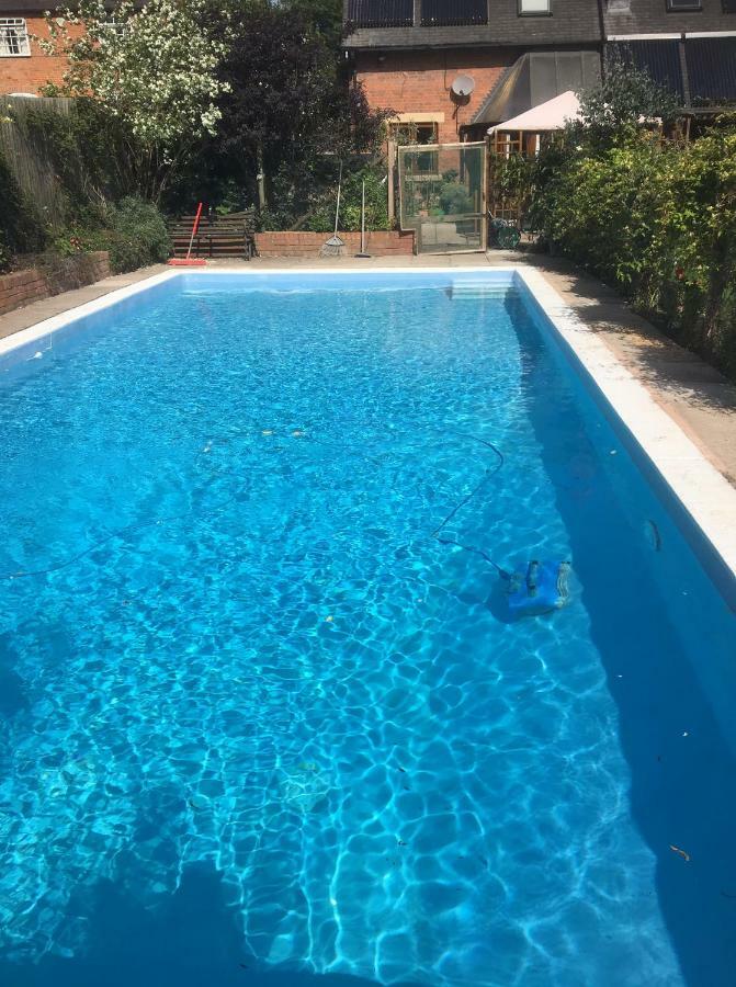 Castle Farmhouse Bed And Breakfast Glenfield 외부 사진